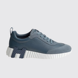 Bouncing Sneakers in Bleu Mer