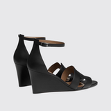 Legend Sandals in Noir