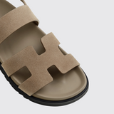 Genius Sandals in Beige Sable
