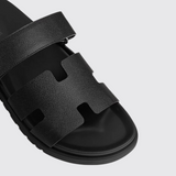 Chypre Sandals in Noir