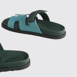 Chypre Sandals in Bleu Citadin/Vert Bouteille