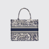 Dior Book Tote Medium Bag in Ecrue et Bleu