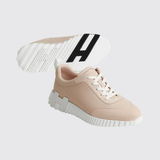 Bouncing Sneakers in Rose Palomino