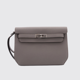 Kelly Dépêches in Gris Etain