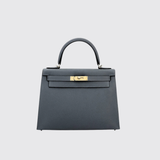 Kelly 28 in Gris Misty