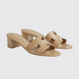 Oasis Sandals in Beige Lin