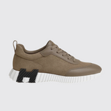 Bouncing Sneakers in Etoupe