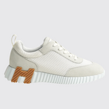 Bouncing Sneakers in Blanc