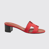 Oasis Sandals in Rouge Cinétique
