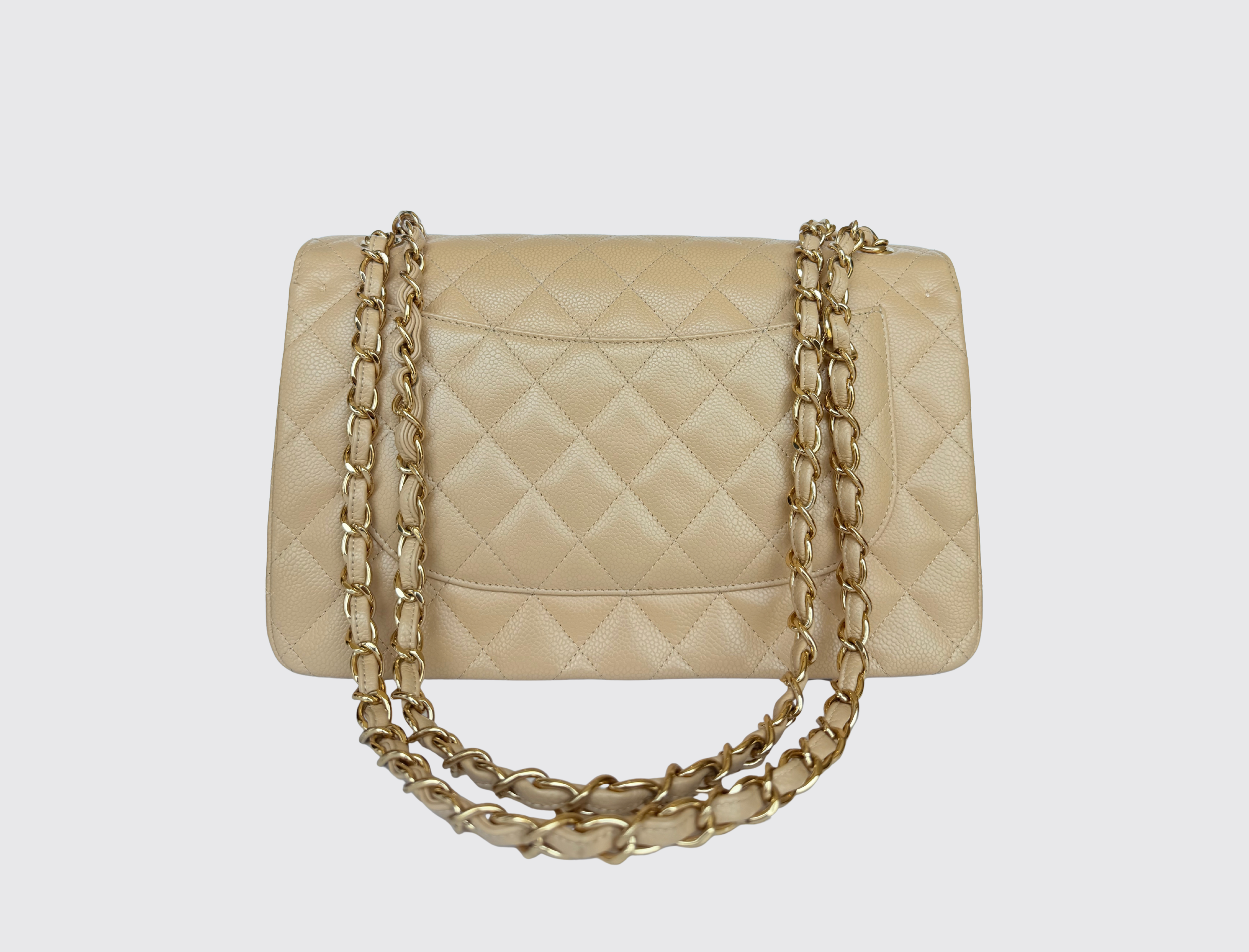 Pre-owned Chanel Jumbo Double Flap Bag in beige with gold hardware, image 2