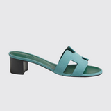 Oasis Sandals in Bleu Minéral