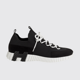 Lift Slip-On Sneakers in Noir/Blanc