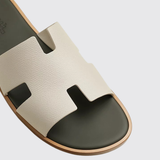 Izmir Sandals in Beige Glaise / Vert Forêt