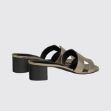 Oasis Sandals in Champagne