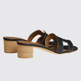 Oasis Sandals in Noir