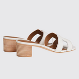 Oasis Sandals in Blanc