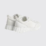 Bouncing Sneakers in Blanc