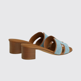 Oasis Sandals in Bleu Clair / Naturel
