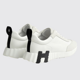 Bouncing Sneakers in Blanc