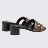 Oasis Sandals in Doré Antique