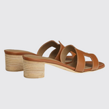 Oasis Sandals in Gold