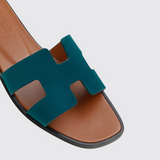 Oran Sandals in Vert Mousse