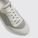 Bouncing Sneakers in Gris Lulea / Blanc