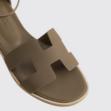Santorini Sandals in Étoupe