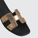 Oran Sandals in Doré Foncé