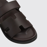 Chypre Sandals in Marron Ebene