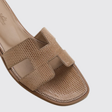 Oran Sandals in Beige Argile