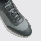 Bouncing Sneakers in Gris Orage
