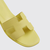 Oran Sandals in Jaune D'orge