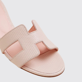 Oasis Sandals in Rose Pâle