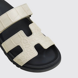 Chypre Sandals in Beige Glaise