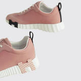 Bouncing Sneakers in Rose Aquarelle