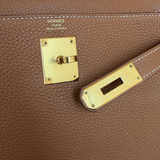 Preloved Kelly 28 in Gold