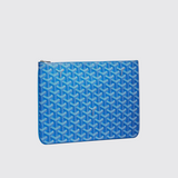 Sénat MM Pouch in Sky Blue
